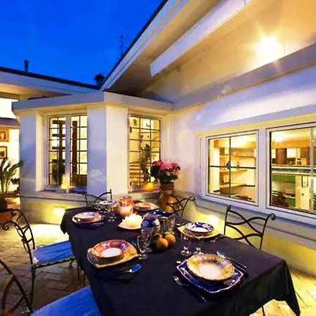 Lux Villa *
